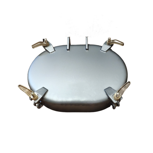 Schlagfester erhöhter Lukendeckel für Schiffe