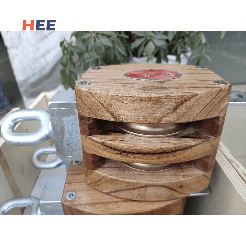 LADUNGSBLOCK AUS HOLZ